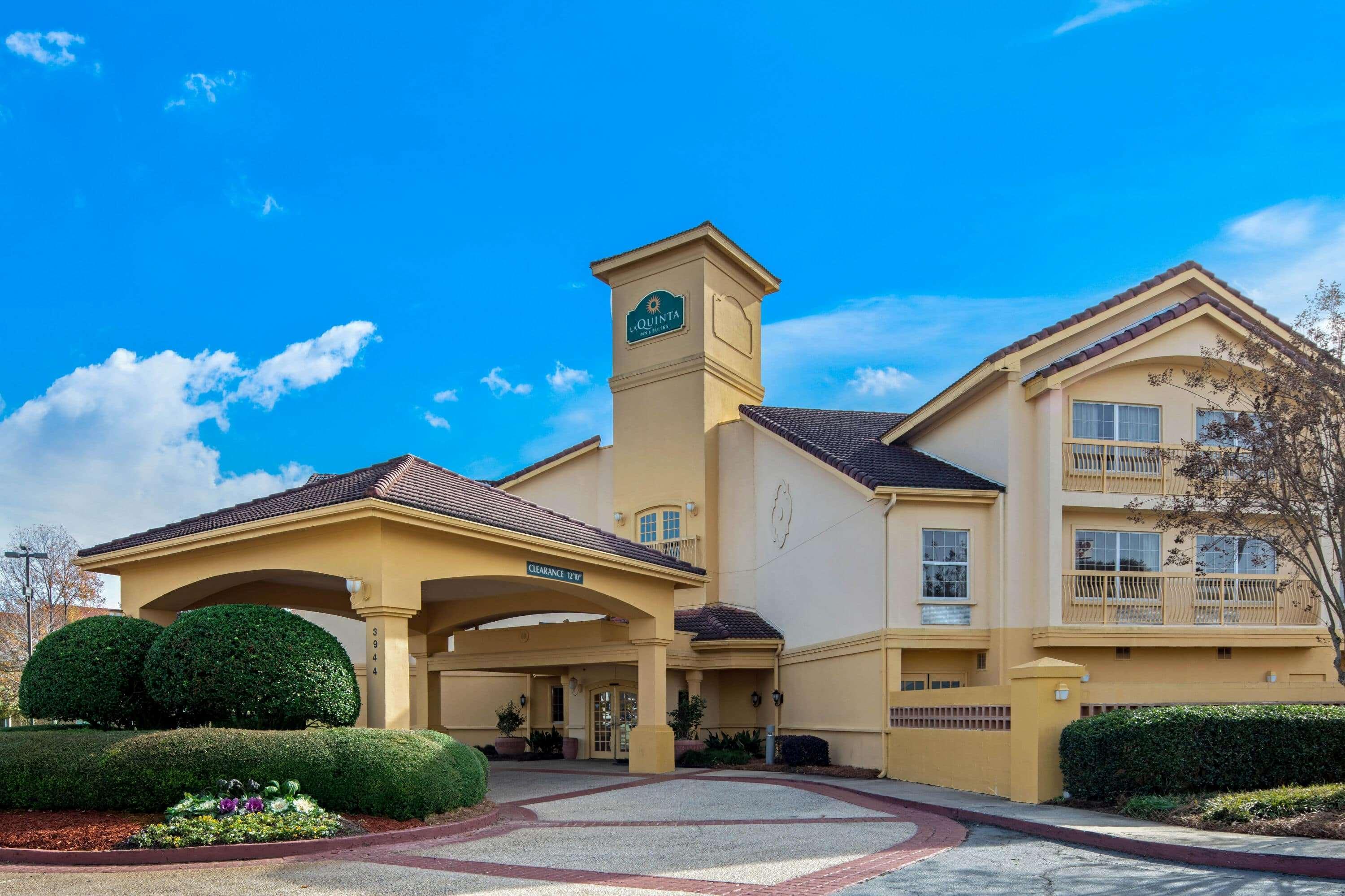 La Quinta By Wyndham Macon Hotel Exterior photo