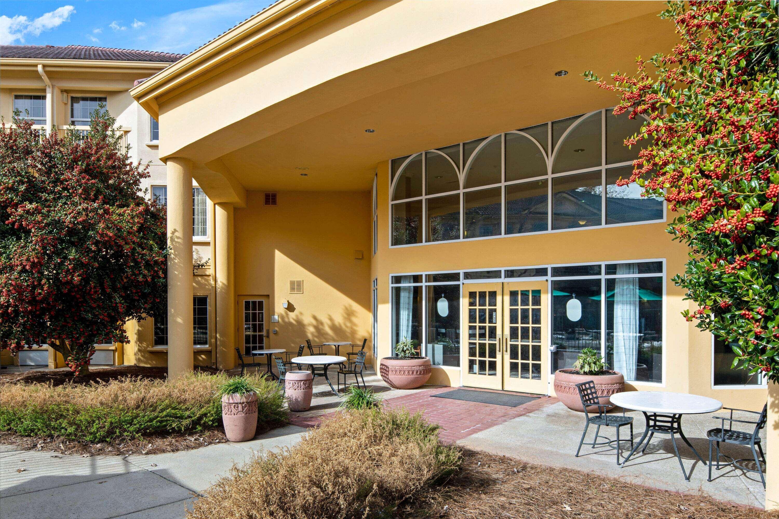 La Quinta By Wyndham Macon Hotel Exterior photo